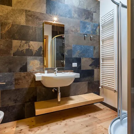 Apart-hotel Dafne Sùtrio