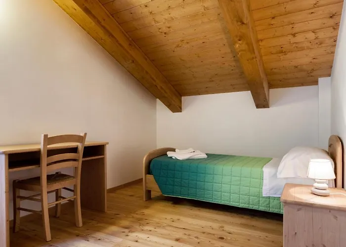 Dafne Aparthotel Sutrio